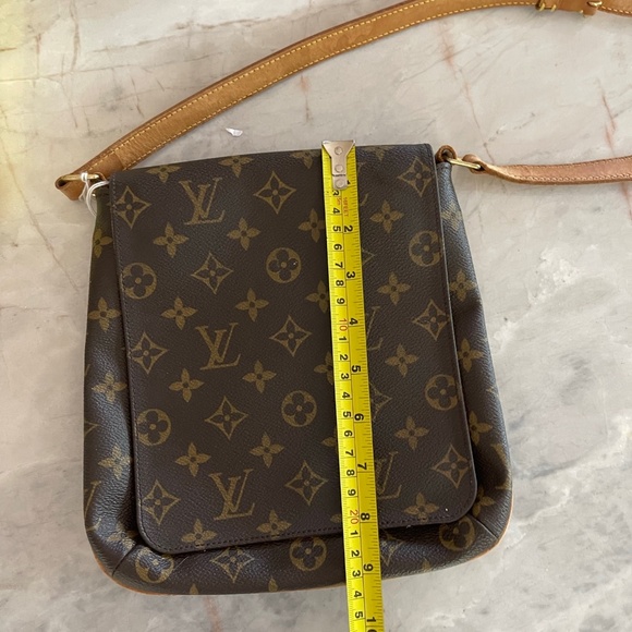 Louis Vuitton Bags Louis Vuitton Cross Body Bag Poshmark